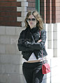 70424j7_bilson_r_b_gr_05 copy